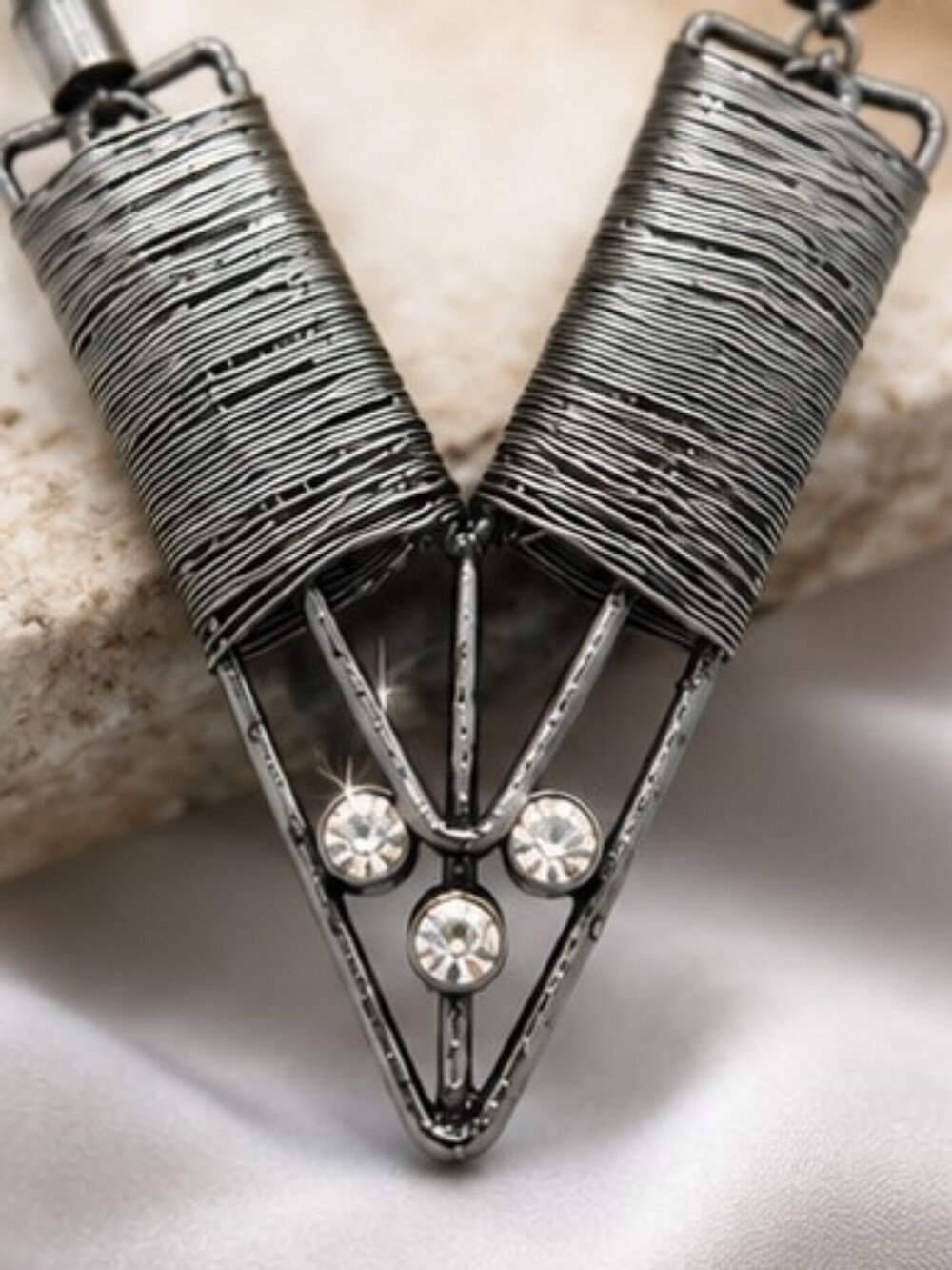 DaVinci Geometric Necklace Earrings Set Gunmetal Wire Wrap Statement Jewelry NWT - Picture 3 of 10